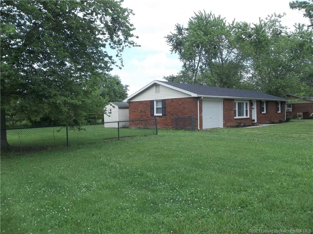 230 Maple Street Hanover, IN 47243 - Photo 2 of 15 Gallery Image 2