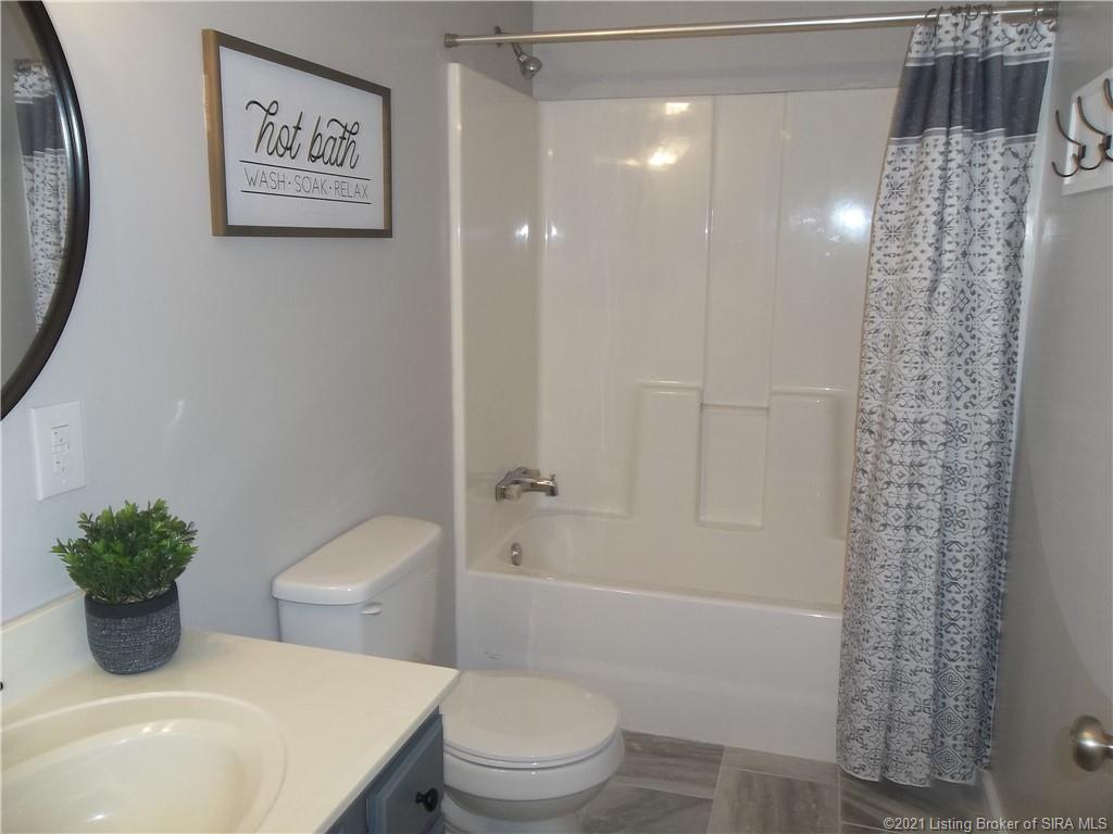 230 Maple Street Hanover, IN 47243 - Photo 10 of 15 Gallery Image 10