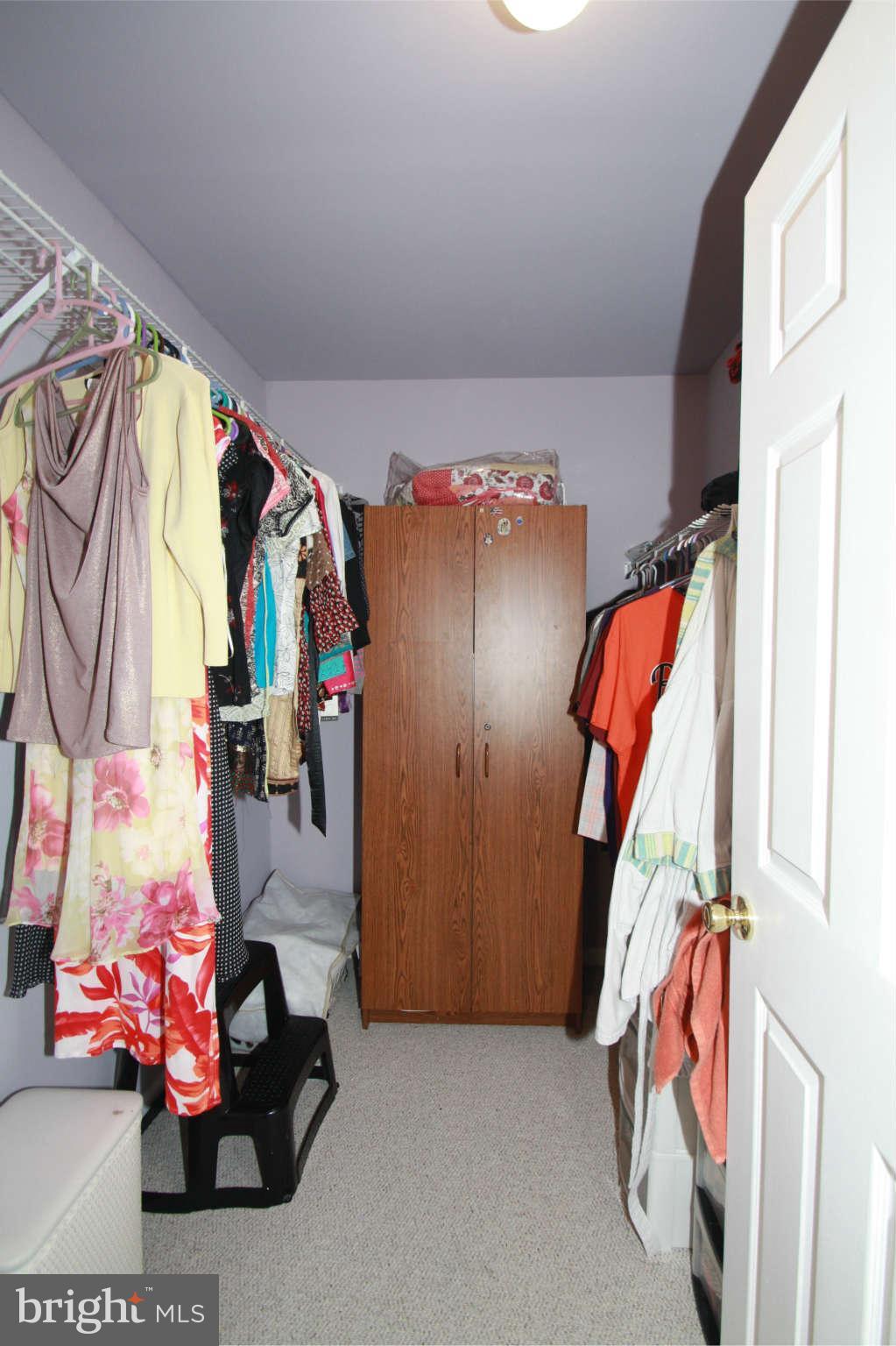 135 Gentlebrook Road Owings Mills, MD 21117 - Photo 17 of 27 Spacious Walk In Closet