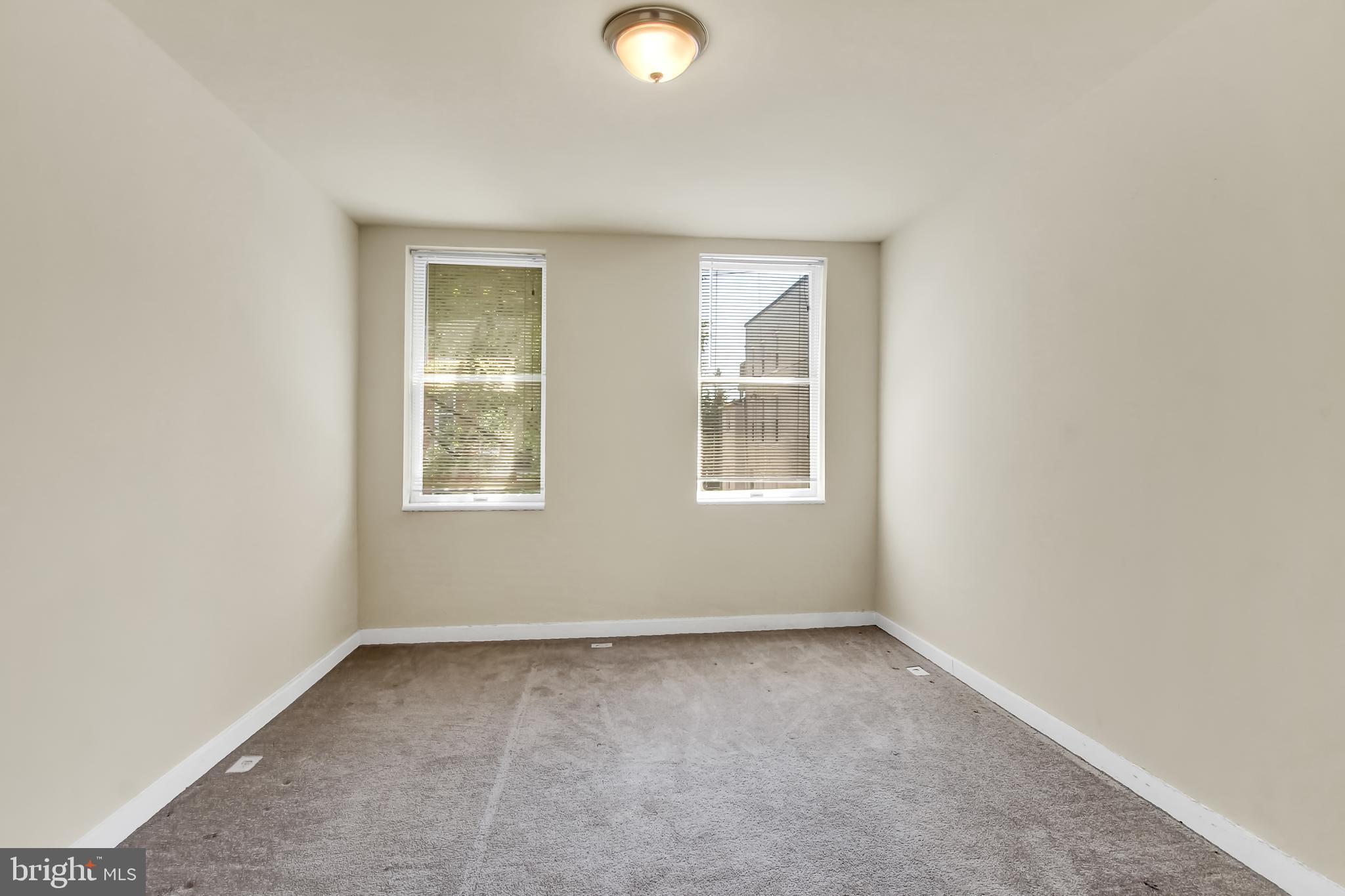 1260 Riverside Avenue Baltimore, MD 21230 - Photo 13 of 25