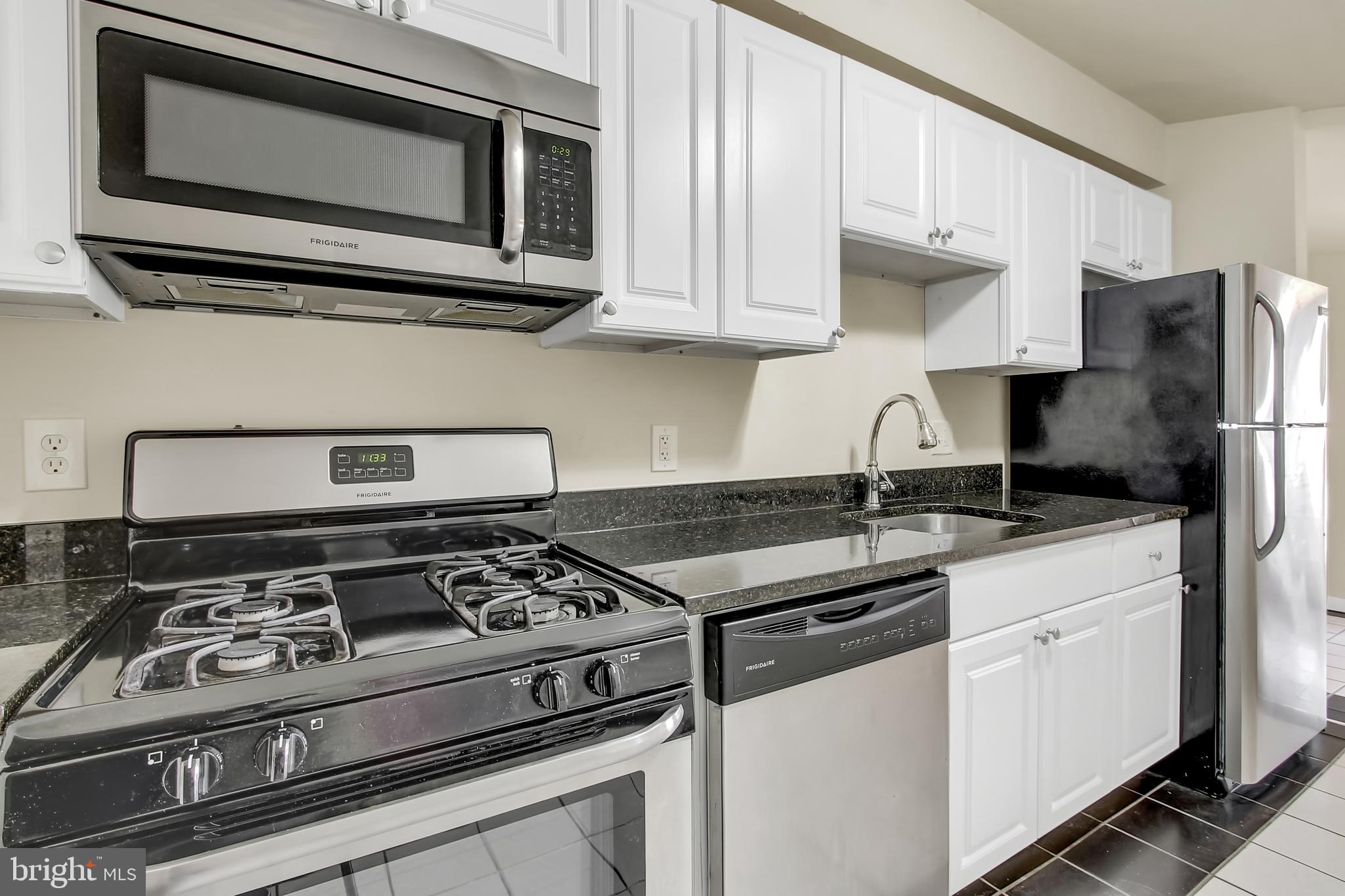 1260 Riverside Avenue Baltimore, MD 21230 - Photo 7 of 25