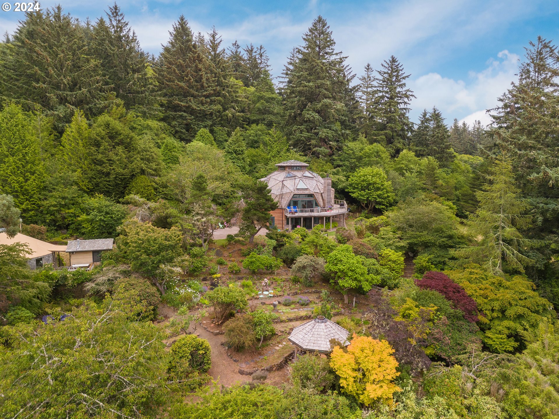 46615 Highway 101 Neskowin, OR 97149 - Photo 3 of 43