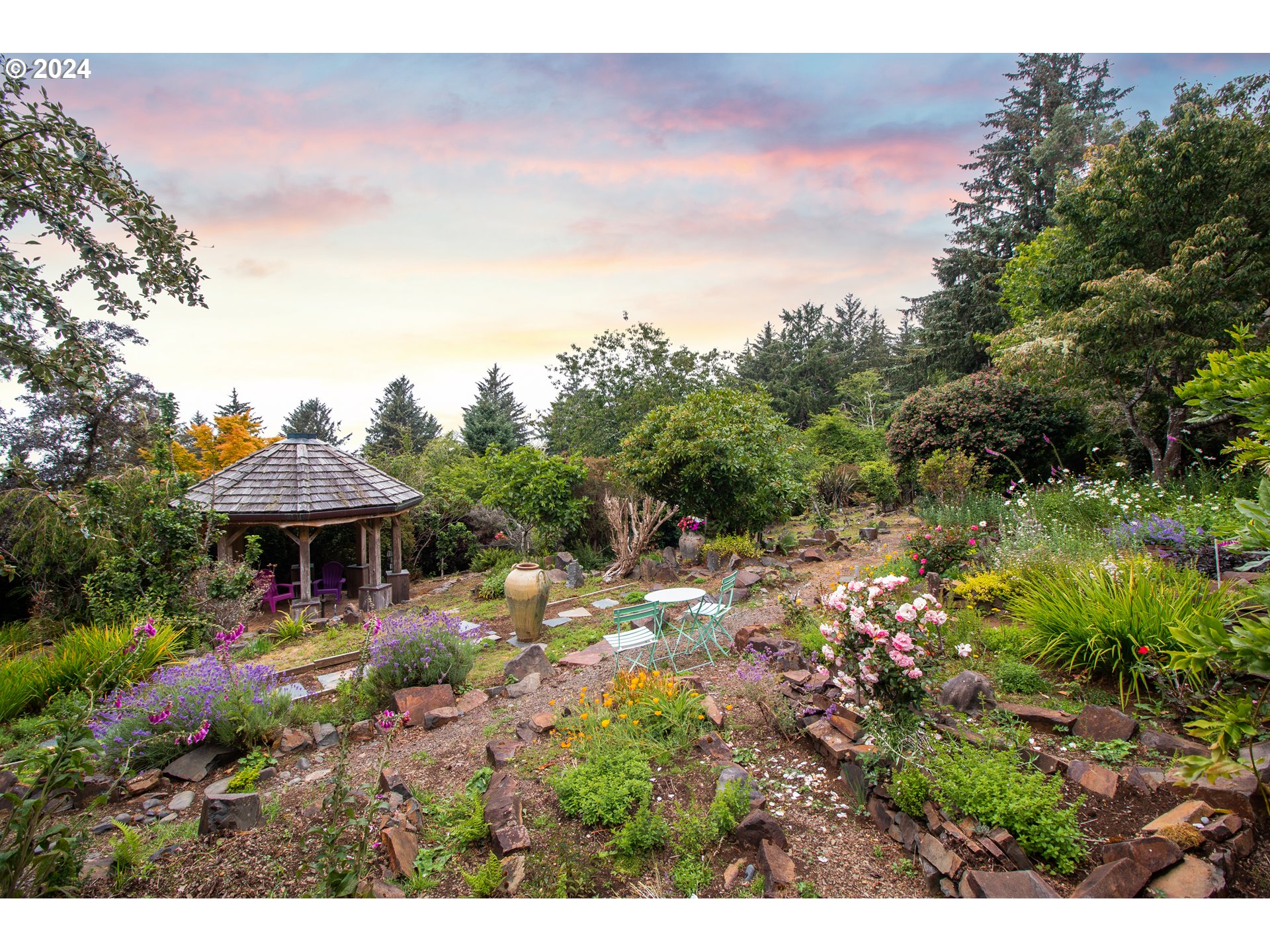46615 Highway 101 Neskowin, OR 97149 - Photo 34 of 43