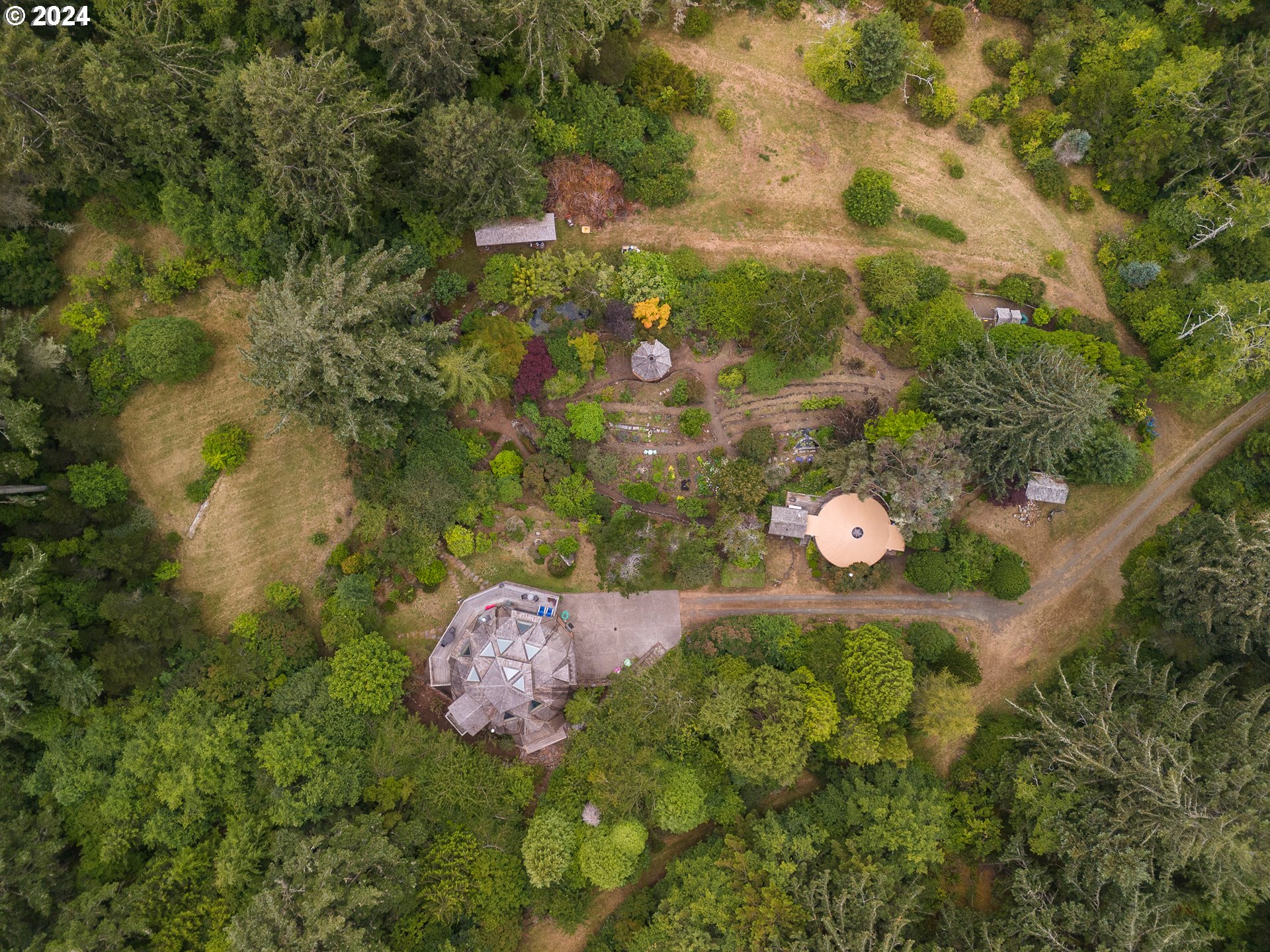 46615 Highway 101 Neskowin, OR 97149 - Photo 43 of 43