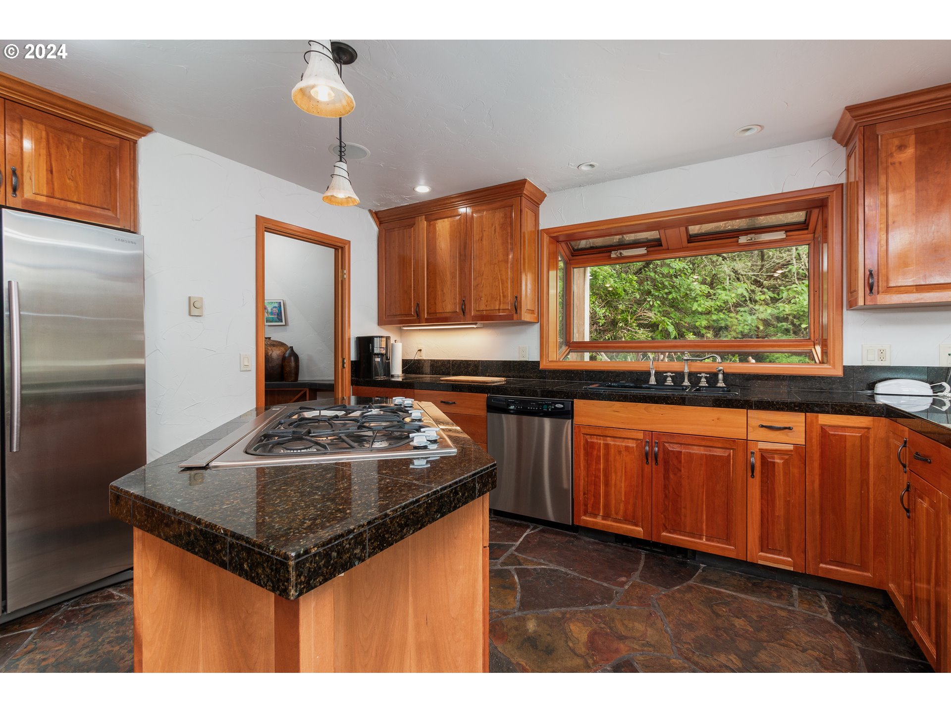46615 Highway 101 Neskowin, OR 97149 - Photo 7 of 43