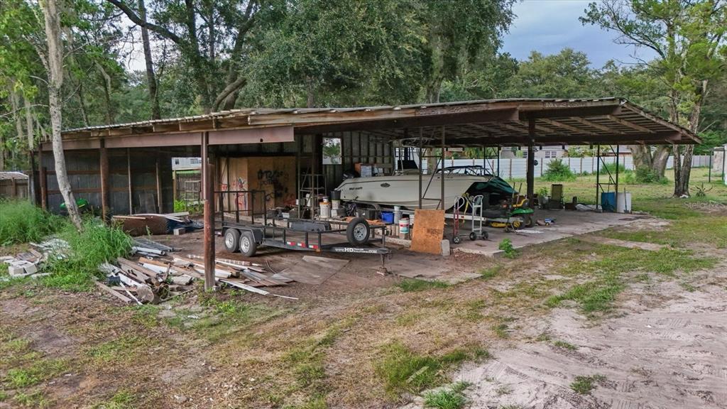 2102 Sydney Dover Road Dover, FL 33527 - Photo 6 of 38