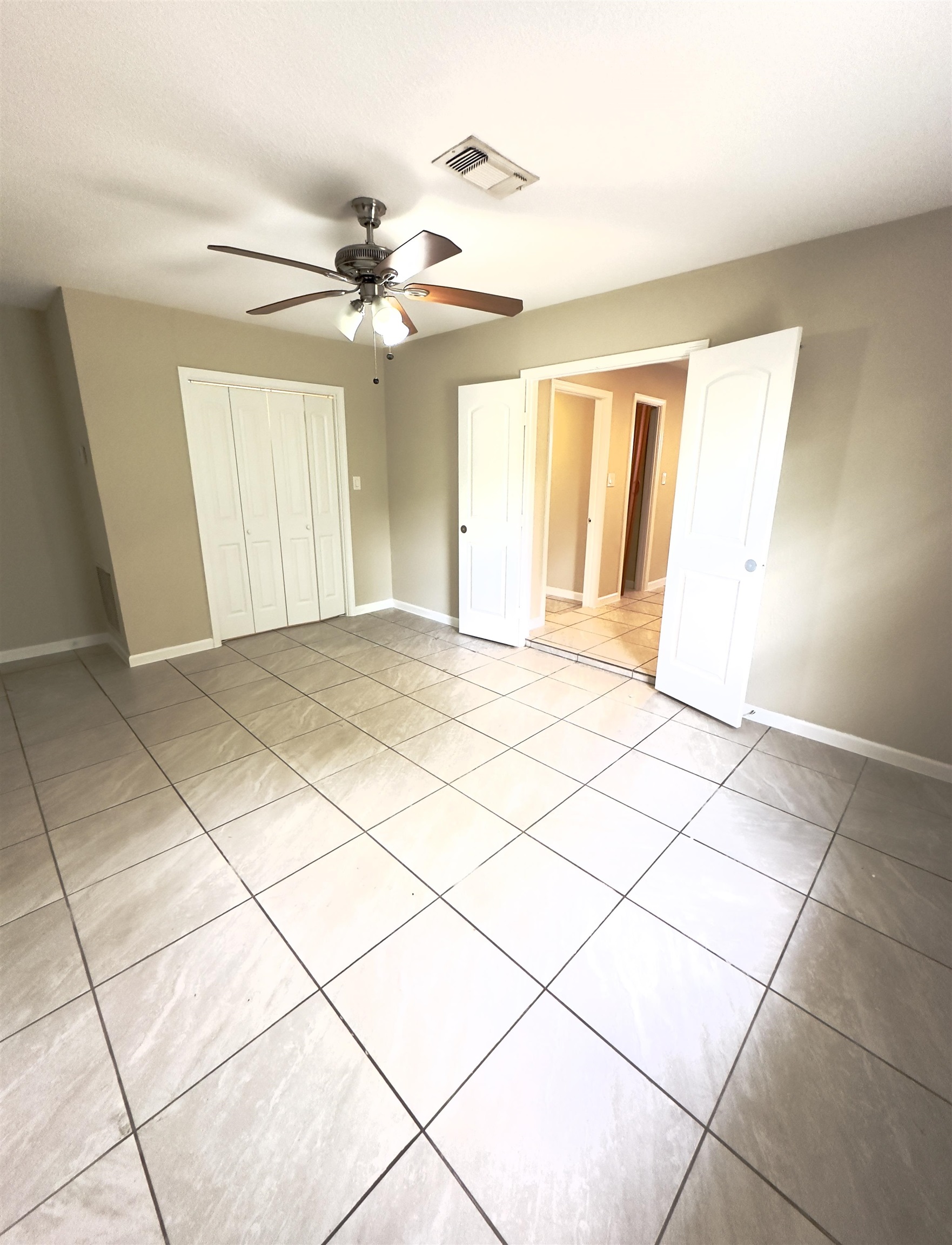 3414 Elinor Street Beaumont, TX 77705 - Photo 6 of 13