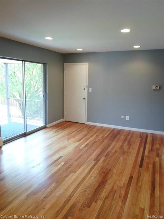 1713 East 14 Mile Road, Unit 19 Birmingham, MI 48009 - Photo 3 of 14