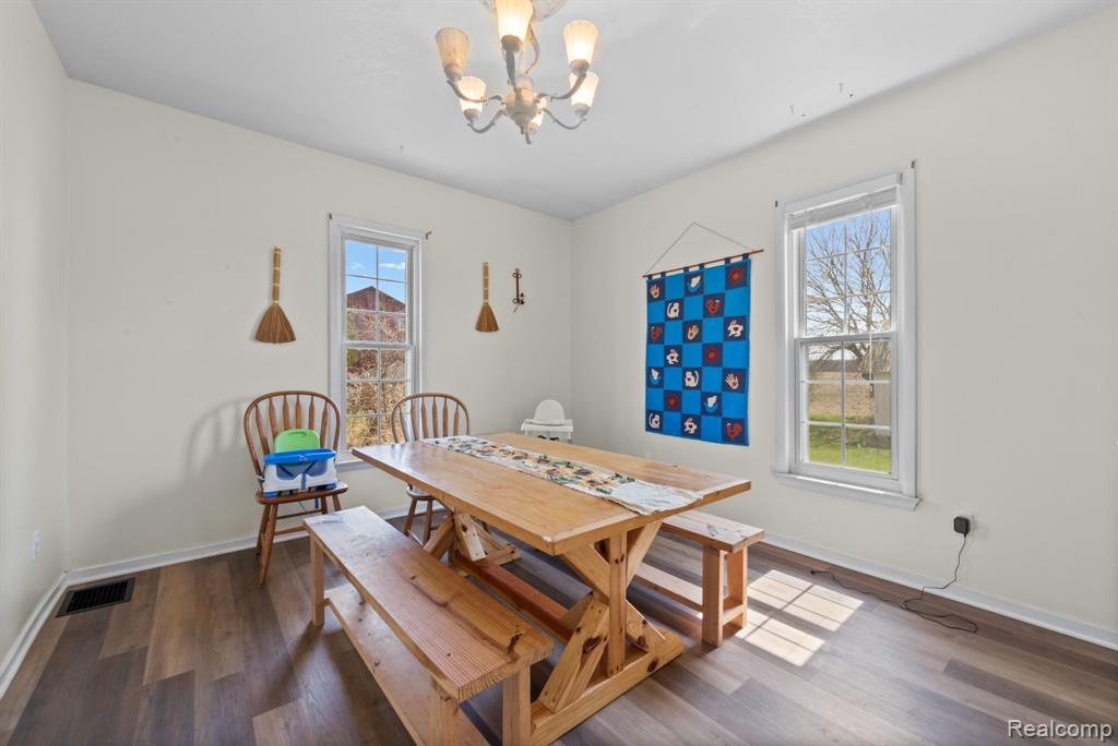 9269 Dixon Road Monroe, MI 48161 - Photo 17 of 57