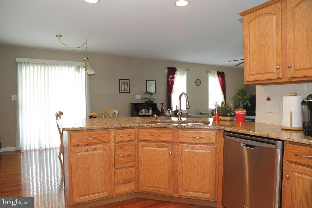 858 Sylvan Road Lancaster, PA 17601 - Photo 13 of 32 Gallery Image 13