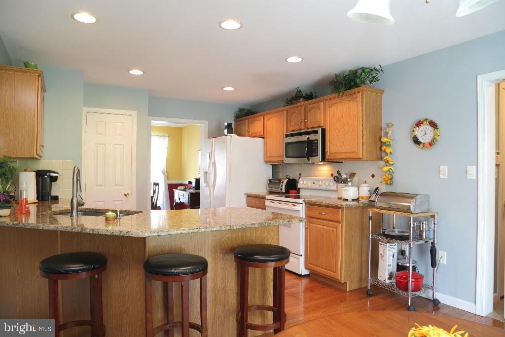 858 Sylvan Road Lancaster, PA 17601 - Photo 10 of 32 Gallery Image 10