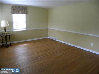 52 Woodland Road Wyomissing, PA 19610 - Photo 4 of 12 Gallery Image 4