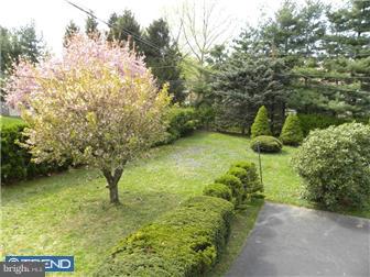 52 Woodland Road Wyomissing, PA 19610 - Photo 9 of 12 Gallery Image 9