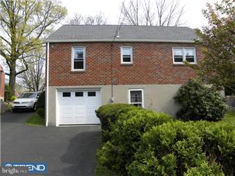 52 Woodland Road Wyomissing, PA 19610 - Photo 10 of 12 Gallery Image 10