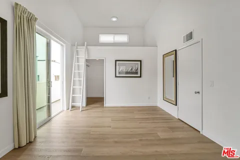 $8,350 | 115 Galleon Street, Unit A, Marina del Rey, CA 90292
