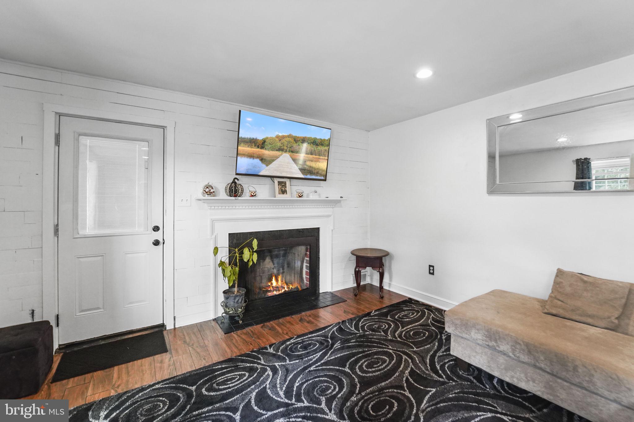 222 Highway 45 Mannington, NJ 08079 - Photo 15 of 45