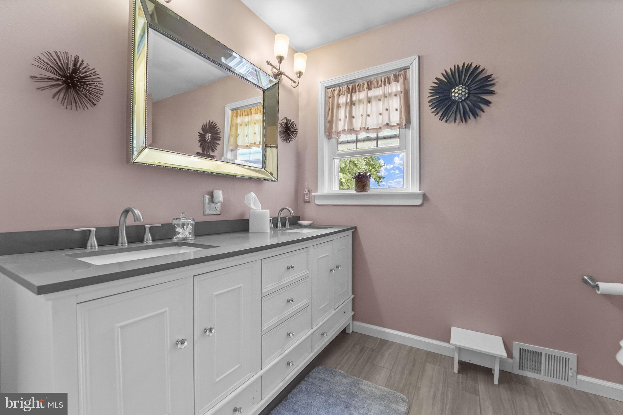 222 Highway 45 Mannington, NJ 08079 - Photo 31 of 45