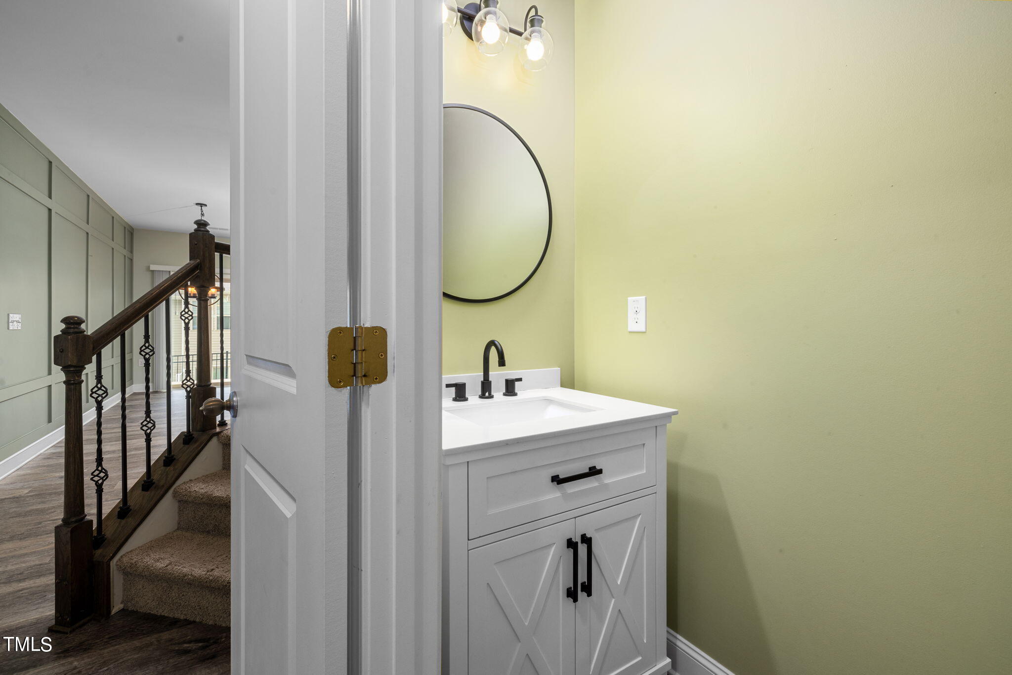 1421 Compass Drive Durham, NC 27713 - Photo 5 of 28 7-web-or-mls-7K5A7817