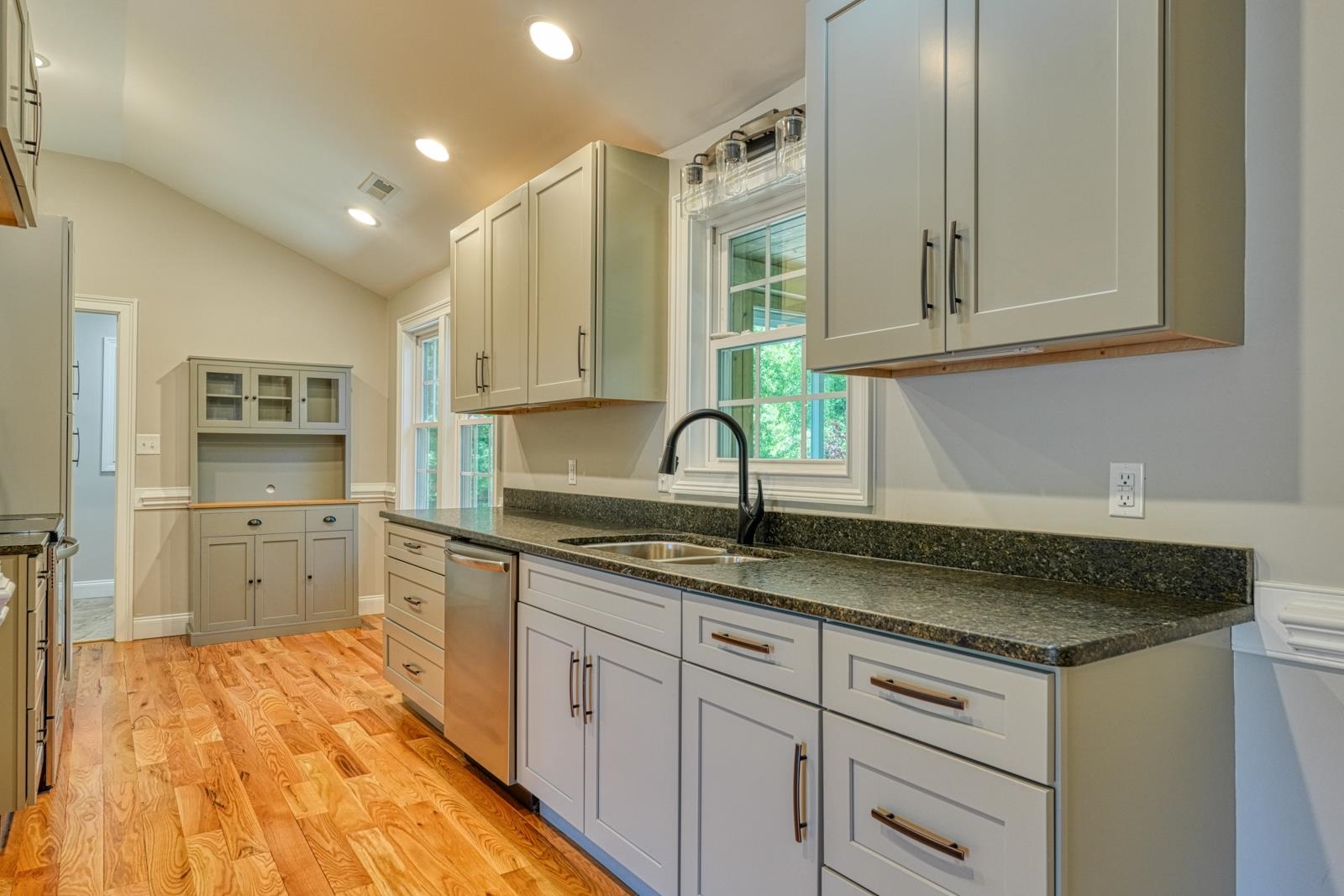 270 Spring Valley Lane Inman, SC 29349 - Photo 14 of 50