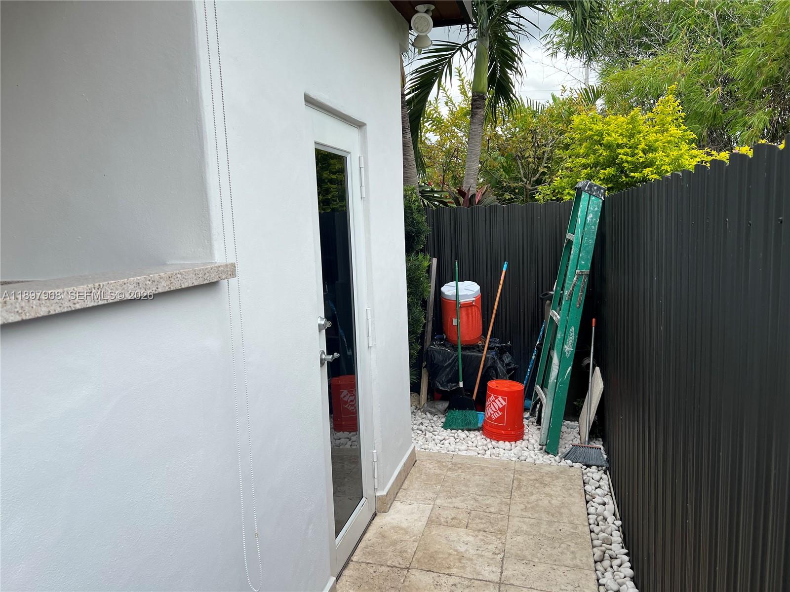 3530 Southwest 126th Avenue Miami, FL 33175 - Photo 11 of 52