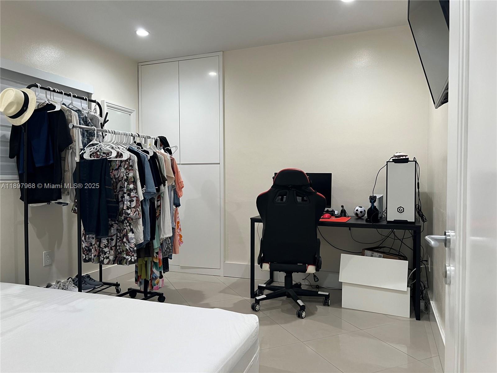 3530 Southwest 126th Avenue Miami, FL 33175 - Photo 35 of 58 a view of a workspace