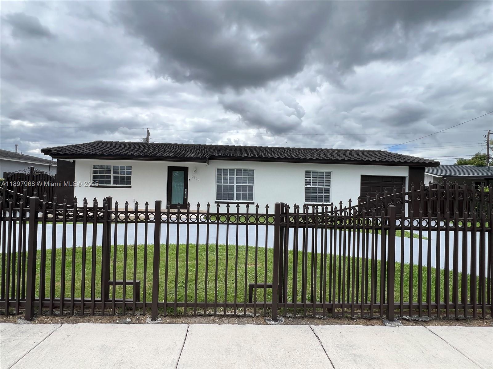 3530 Southwest 126th Avenue Miami, FL 33175 - Photo 4 of 58