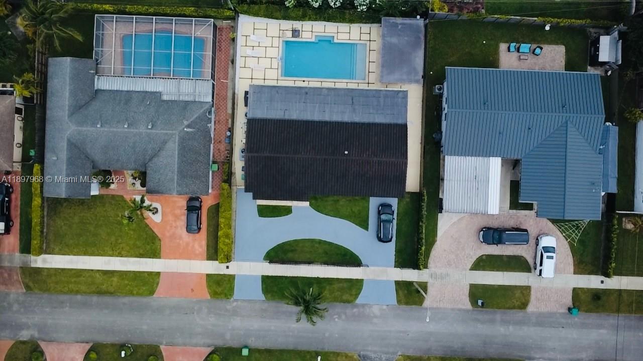 3530 Southwest 126th Avenue Miami, FL 33175 - Photo 58 of 58 an aerial view of multiple houses