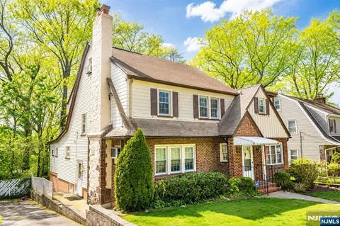 $649,900 | 27 Glen Road, West Orange, NJ 07052