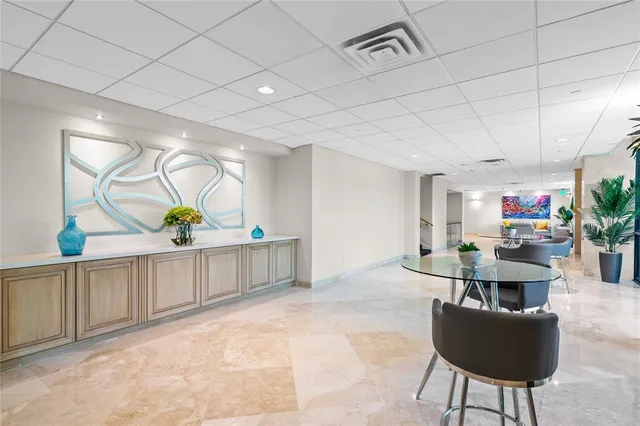 $7,000 | 4900 North Ocean Boulevard, Unit 416, Lauderdale-by-the-Sea, FL 33308