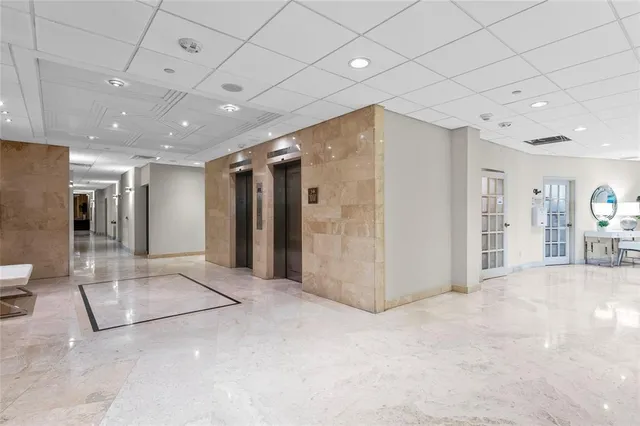 $7,000 | 4900 North Ocean Boulevard, Unit 416, Lauderdale-by-the-Sea, FL 33308