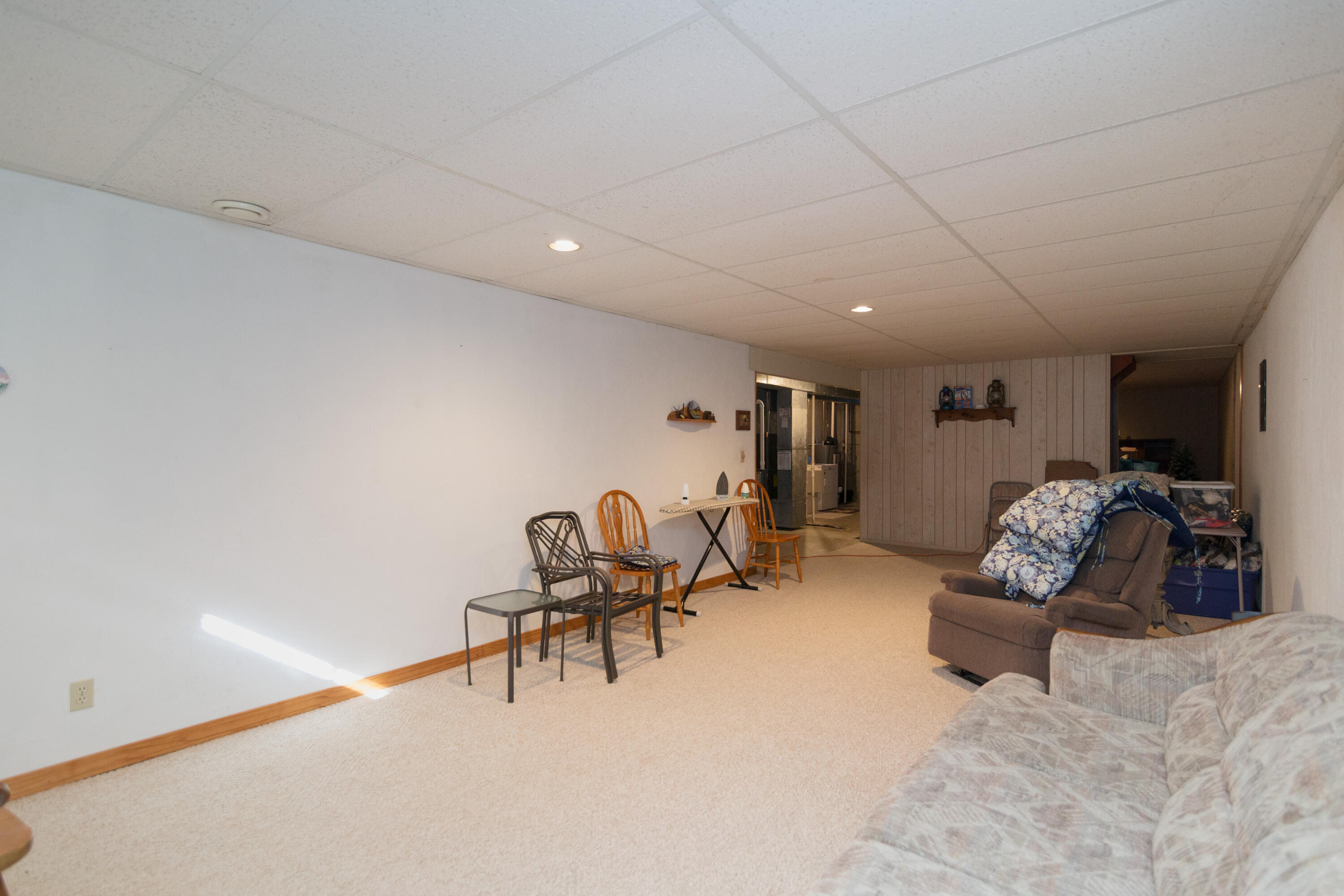 5616 Stonefield Road Slinger, WI 53086 - Photo 19 of 36 5616-stonefield-rd-slinger-213