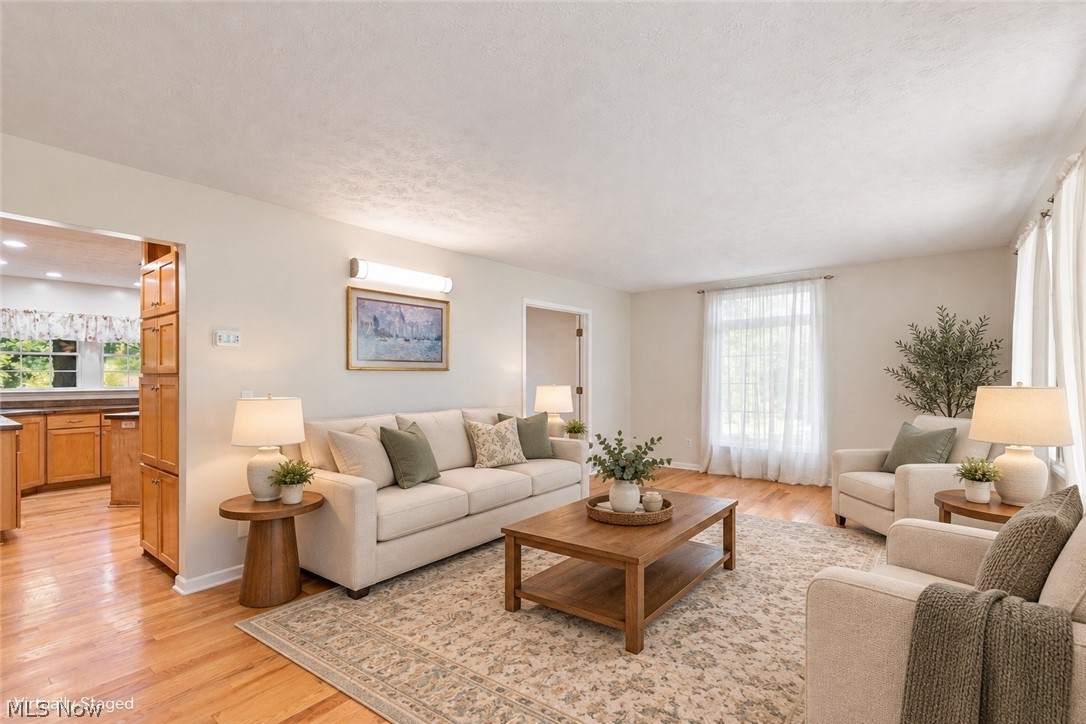 9477 Hoose Road Mentor, OH 44060 - Photo 2 of 30 Gallery Image 2