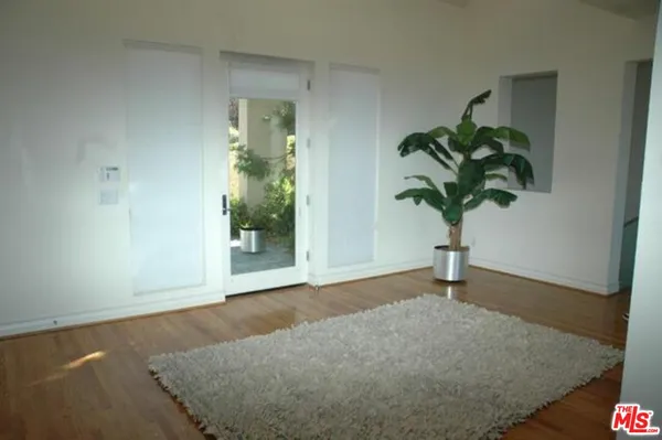 $19,000 | 14445 Mulholland Drive, Los Angeles, CA 90077