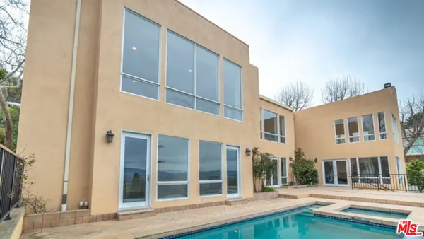 $19,000 | 14445 Mulholland Drive, Los Angeles, CA 90077
