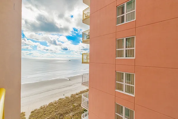 $425,000 | 2711 South Ocean Boulevard, Unit 1122, North Myrtle Beach, SC 29582
