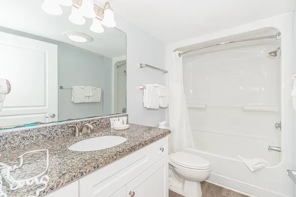 $425,000 | 2711 South Ocean Boulevard, Unit 1122, North Myrtle Beach, SC 29582