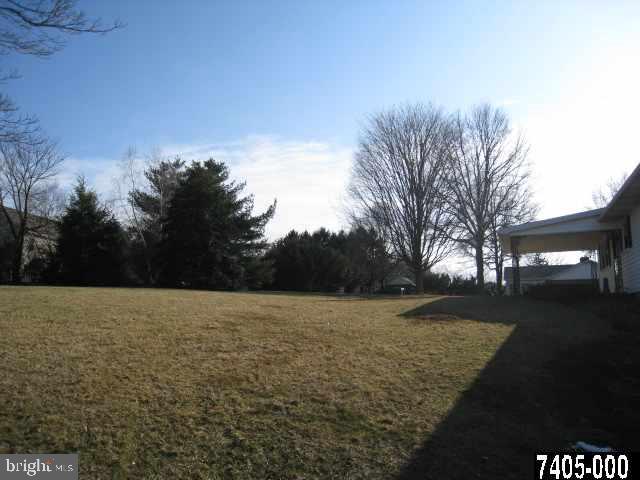 1790 Lilac Road York, PA 17408 - Photo 21 of 23