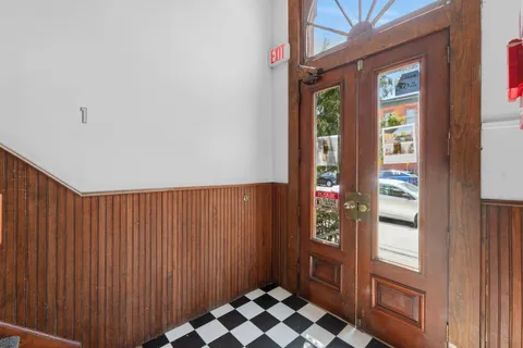 $589,900 | 278 Monmouth Street, Unit 2L, Jersey City, NJ 07302