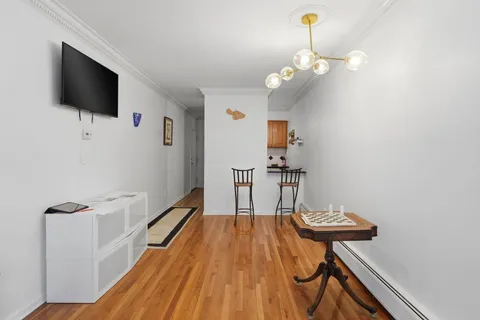 $589,900 | 278 Monmouth Street, Unit 2L, Jersey City, NJ 07302