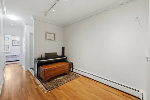 $589,900 | 278 Monmouth Street, Unit 2L, Jersey City, NJ 07302
