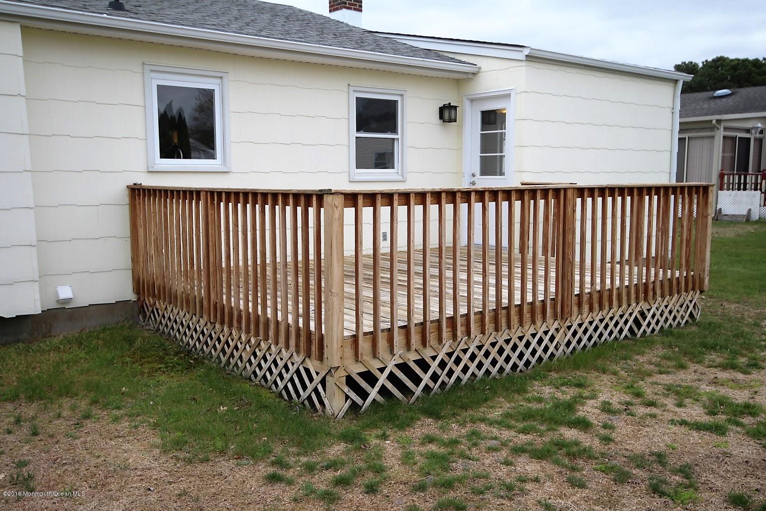 1 Norway Road Toms River, NJ 08757 - Photo 4 of 38 4
