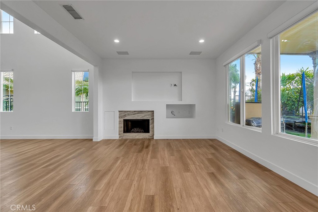 11205 Ravenna Lane Porter Ranch, CA 91326 - Photo 18 of 50 Gallery Image 18