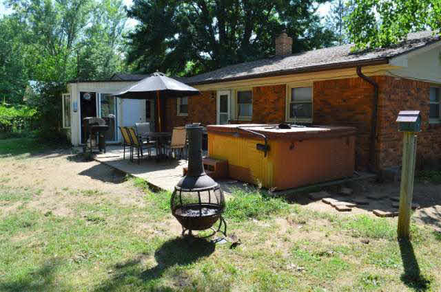 11448 Duffield Road Montrose, MI 48457 - Photo 5 of 18 21192576-4.JPG