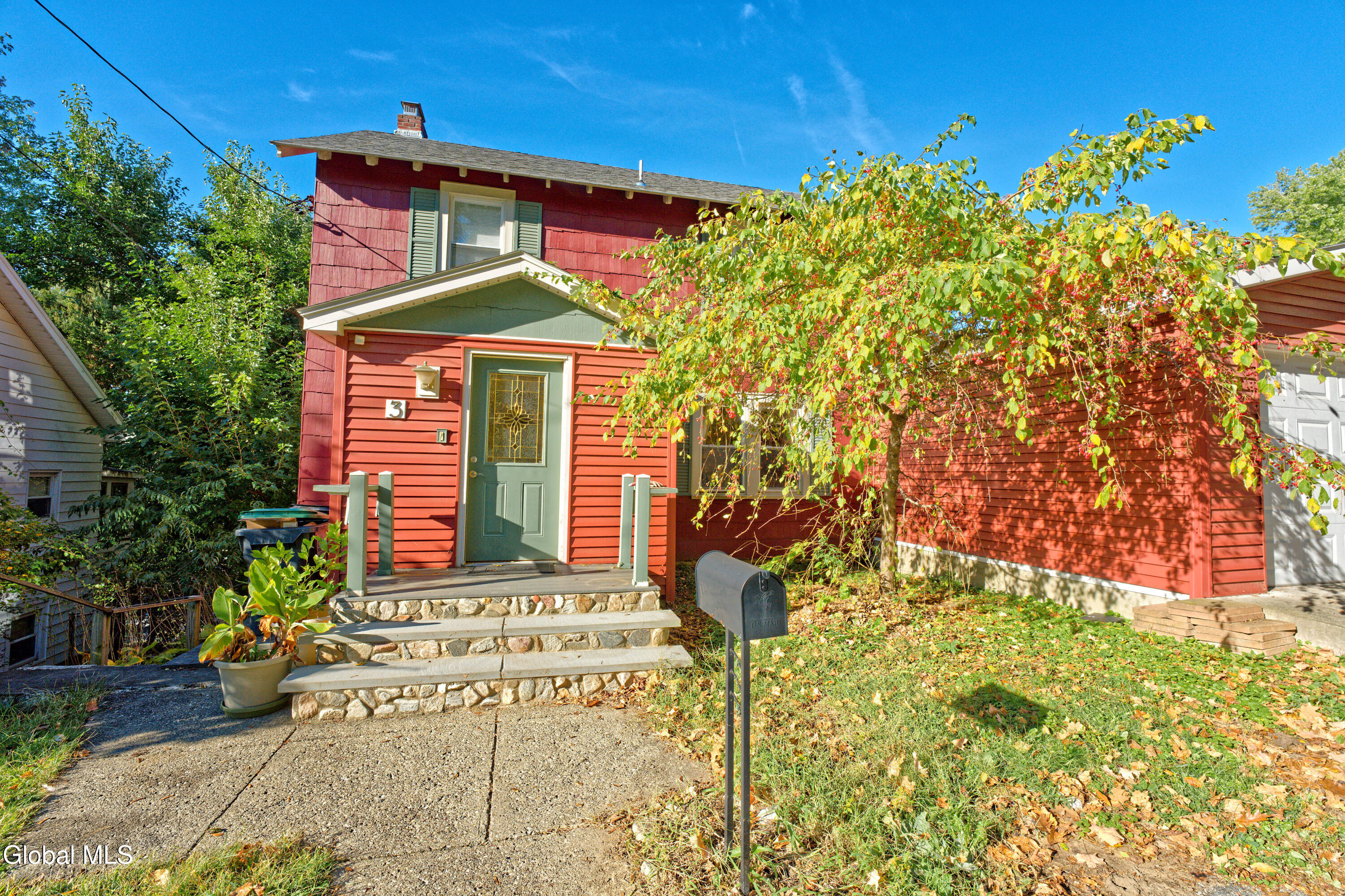 3 Seneca Street Brunswick, NY 12180 - Photo 2 of 34 0 Front 4