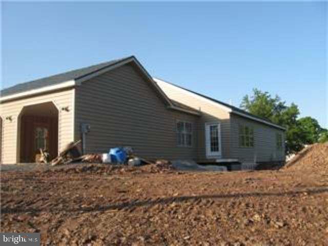 11 Lake View Road Newport, PA 17074 - Photo 3 of 5 Gallery Image 3