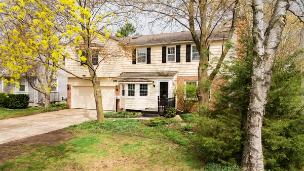 $300,000 | 1246 Chester Road, Lansing, MI 48912