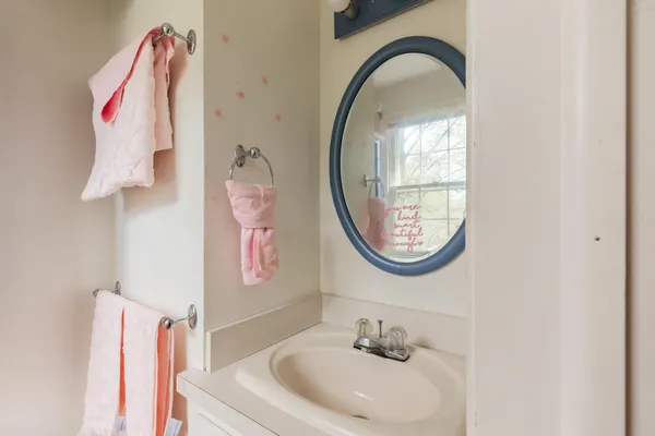 $300,000 | 1246 Chester Road, Lansing, MI 48912