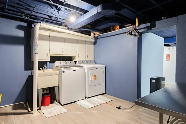 $300,000 | 1246 Chester Road, Lansing, MI 48912