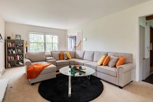 $300,000 | 1246 Chester Road, Lansing, MI 48912