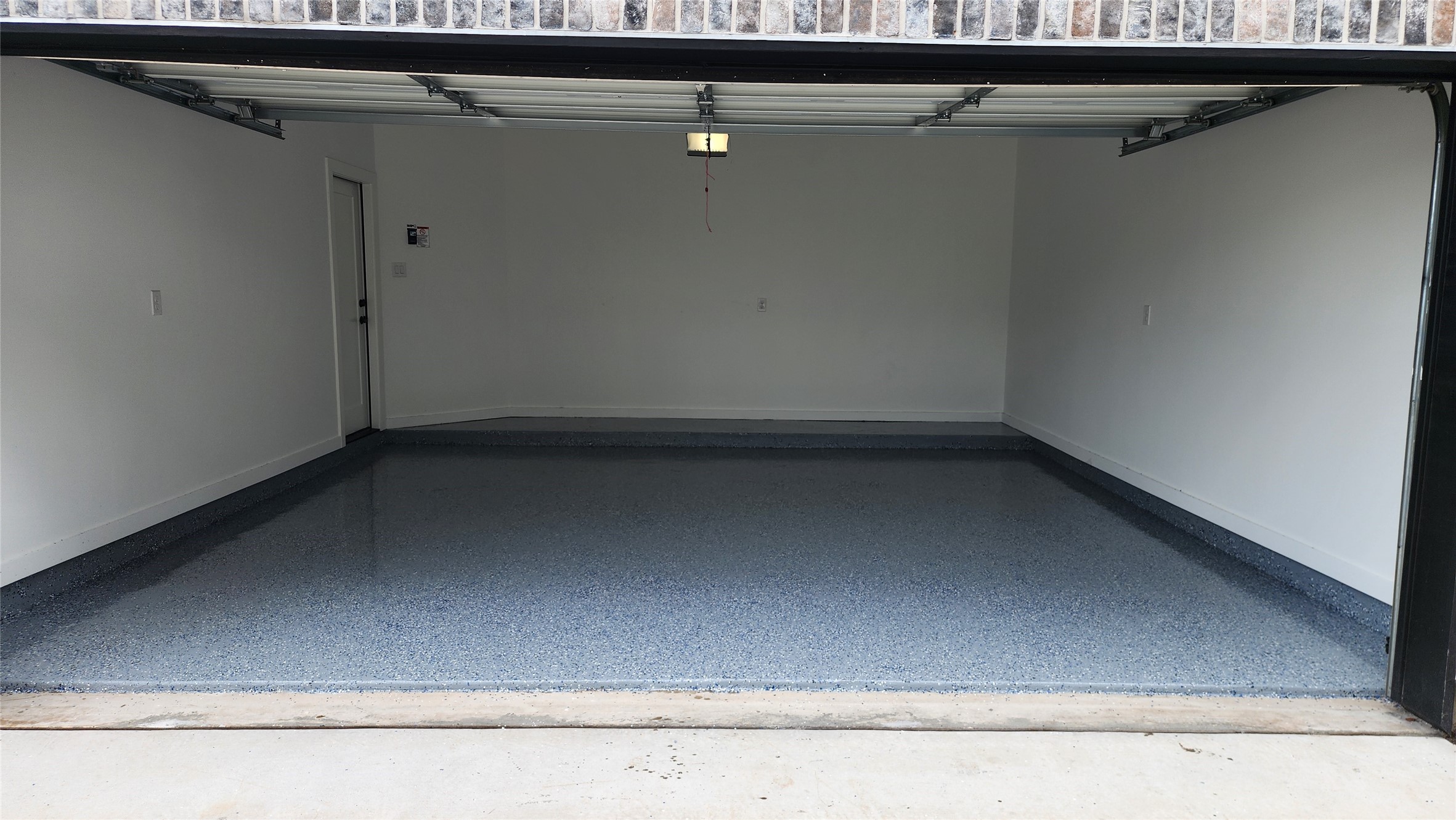 717 Marcella Street, Unit F Houston, TX 77091 - Photo 34 of 37 a close view of sink